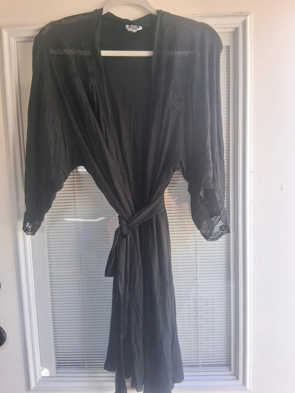 eberjey Black Robe & Pink Lace Pajama Set Size Small Like New